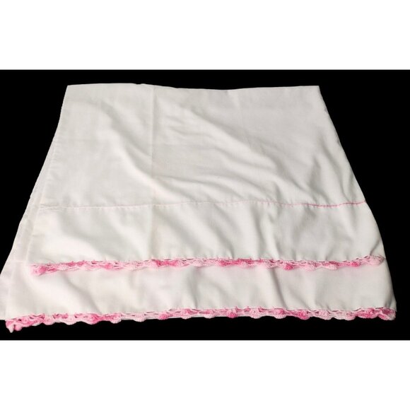 Pair Vtg K-Mart No Iron Crotchet Edge Standard Pillowcases USA Ombre Pink READ - Picture 1 of 6